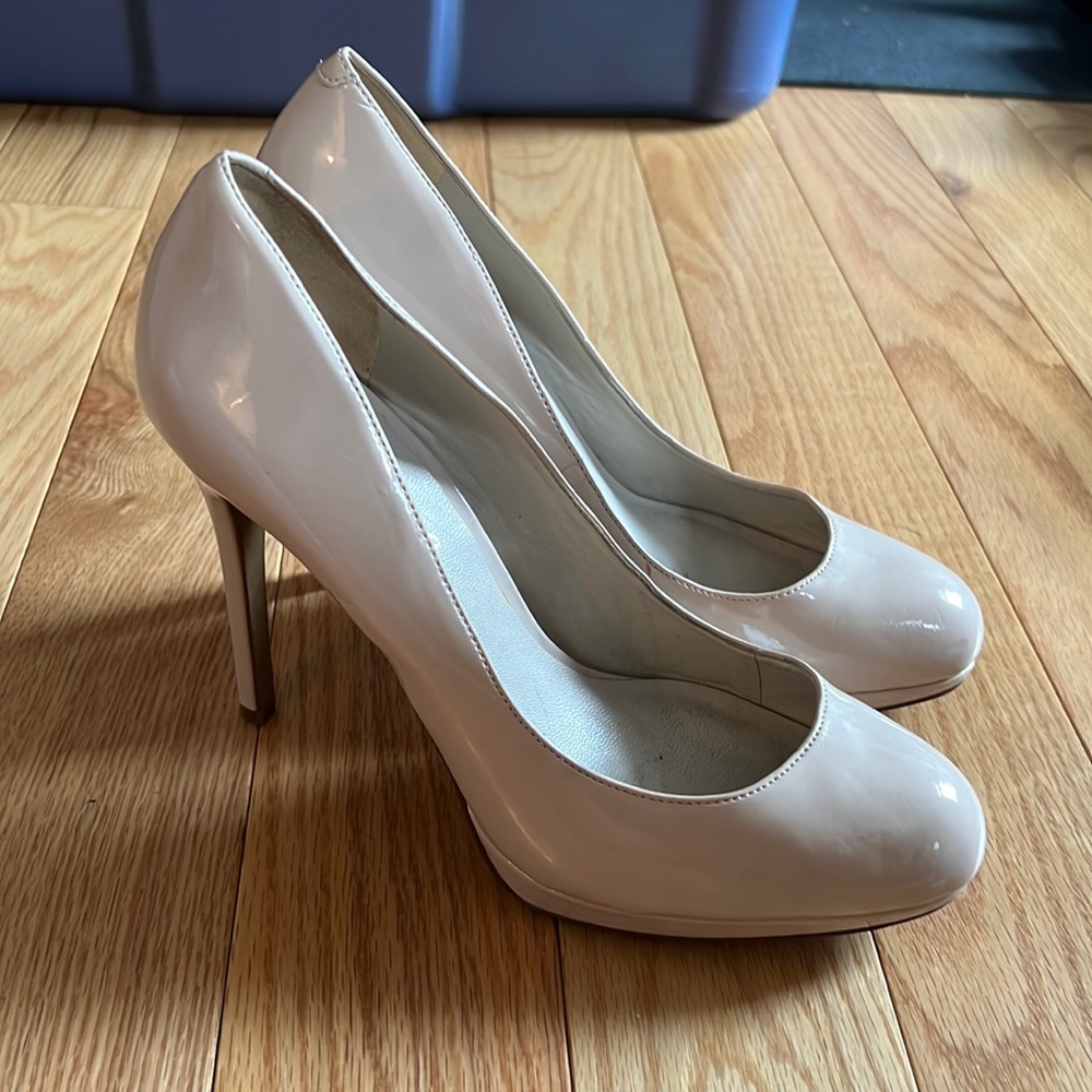 Nude Aldo Pumps